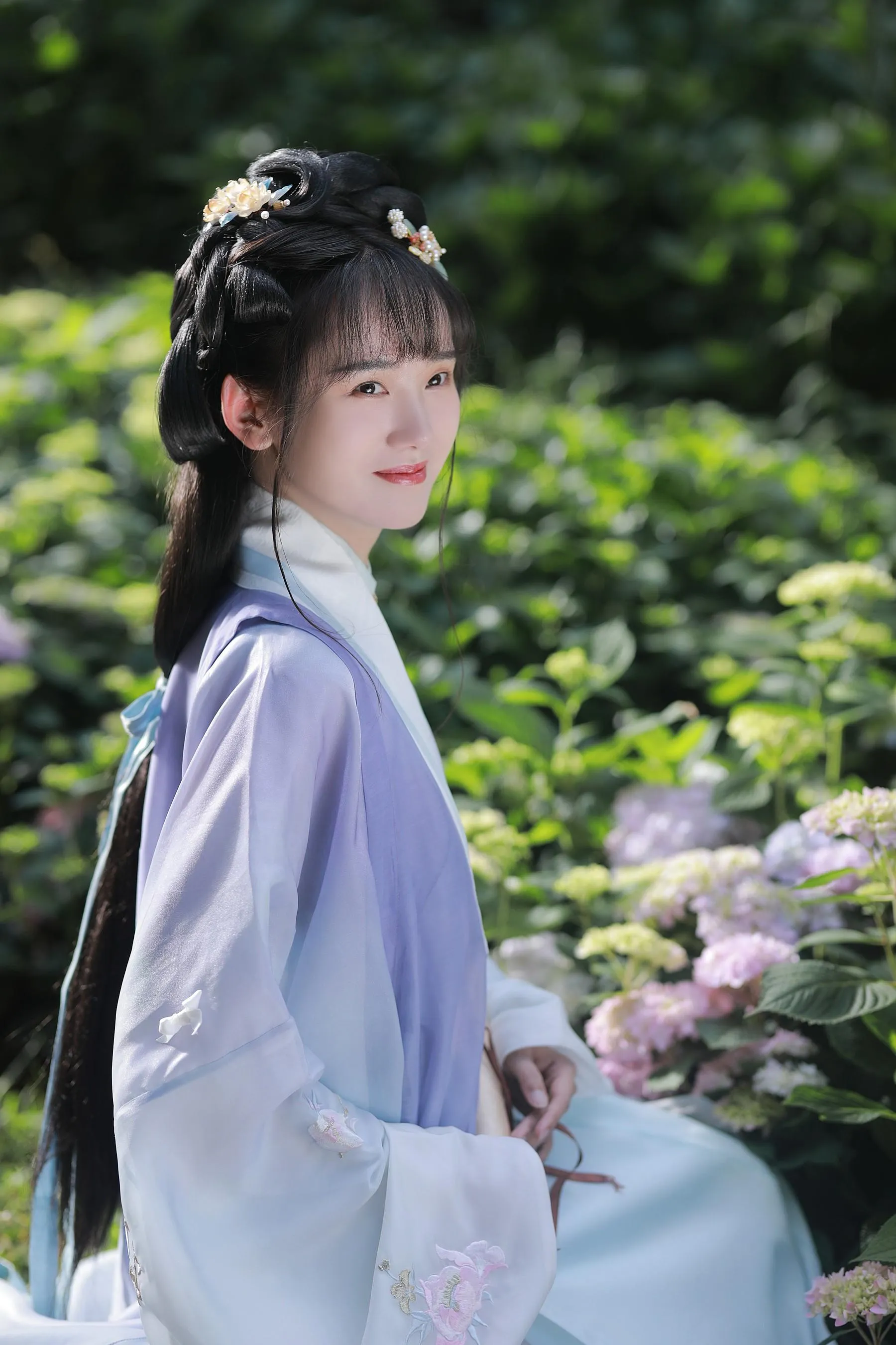 [艺图语] 2022.07.01 风有约，花不误 甜甜阑 [22P]插图9